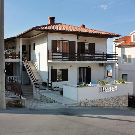 Apartment Vrbnik 5301B Exterior photo